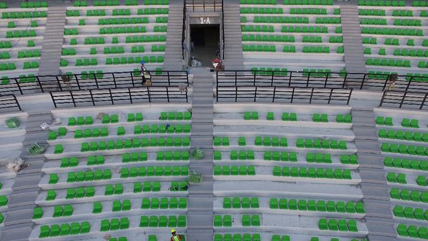 Sejumlah perbaikan tengah dilakukan di Stadion Gelora Bung Tomo (GBT), Surabaya. Hal itu dilakukan untuk menyambut Piala Dunia U-20 pada 2021 mendatang.