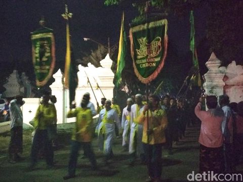 Tradisi Pembacaan Babad Cirebon