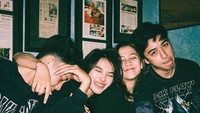 Selain karena wajahnya yang cantik dan menggemaskan, Zara banyak diidolakan karena kemampuannya dalam berakting, terutama dalam film bergenre drama percintaan. Foto: Instagram