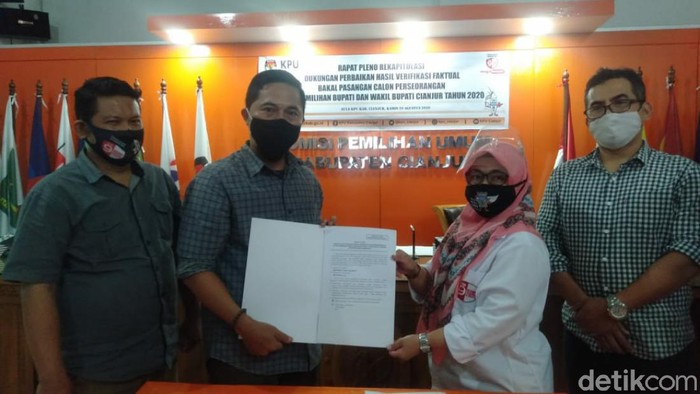 Bapaslon Perseorangan Toha-Ade Dapat Tiket di Pilbup Cianjur 2020