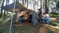 Paket penyewaan tenda berkisar Rp 95 ribu sampai Rp 150 ribu. (Dadang Hermansyah/detikcom)