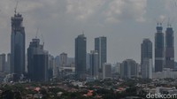 Proyeksi ini dilihat dilihat utamanya dari konsumsi rumah tangga yang memang mengalami tekanan cukup dalam dan diperkirakan ada di dalam pertumbuhan antara minus 1,3 hingga 0%. Sedangkan untuk Pembentukan Modal Tetap Bruto (PMTB) yang merupakan investasi juga masih di dalam kisaran zona negatif -4,2 hingga -2,6%.