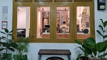 Foto di malam hari dengan mode standar. Foto: Adi Fida Rahman/detikINET