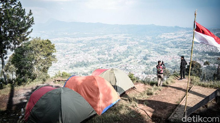 Gunung Putri Lembang