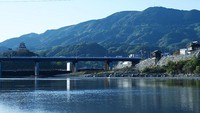 Kastil Ozu berlokasi di desa Jepang yang jauh dari keramaian kota Tokyo. Wisatawan akan merasakan hidup di abad ke 16. (Kastil Ozu)