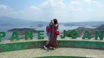 Menikmati Pesona Pulau Kecil di Waduk Jatigede