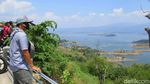 Menikmati Pesona Pulau Kecil di Waduk Jatigede
