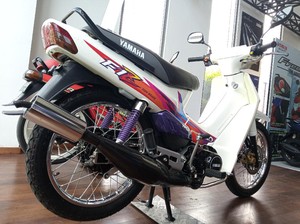 Ini Cara Bedakan Motor 4 Tak dengan Motor 2 Tak