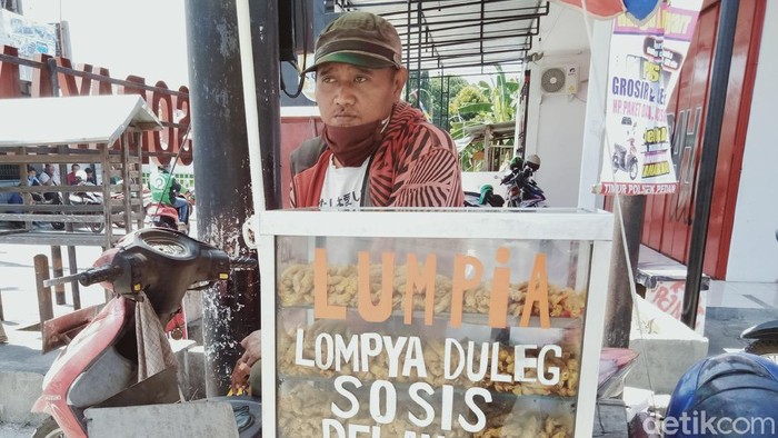 Pedagang lumpia difabel asal Klaten tetap semangat cari rejeki di masa pandemi COVID-19
