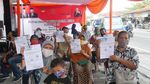 Penyaluran BST dan Sembako di Kulon Progo