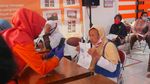 Penyaluran BST dan Sembako di Kulon Progo