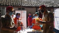 Kali ini, Kemensos menyalurkan BST dan program sembako kepada keluarga penerima manfaat (KPM) di Kantor Kelurahan Bojong, Kecamatan Panjatan, Kabupaten Kulon Progo, Daerah Istimewa Yogyakarta (DIY).