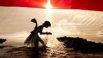 Semangat Melestarikan Sungai lewat Tarian