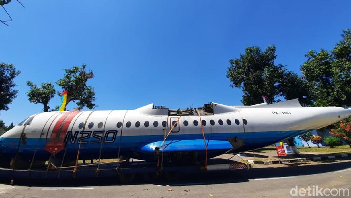 Pesawat N250 Gatotkaca karya Habibie tiba di Museum Dirgantara TNI AU Yogyakarta