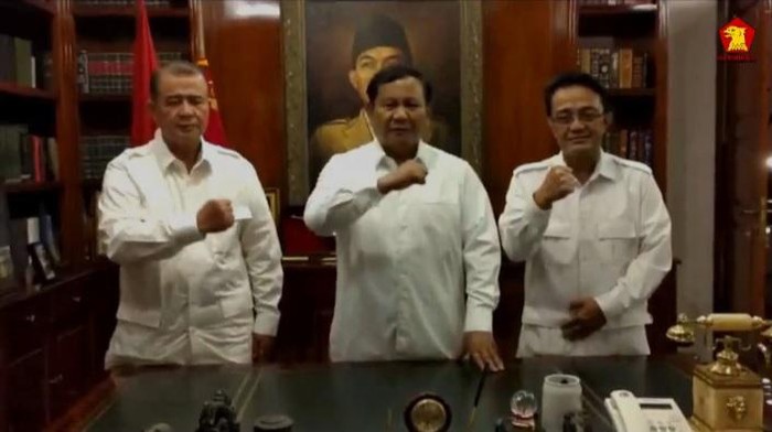 Prabowo Subianto bersama Nasrul Abit dan Indra Catri
