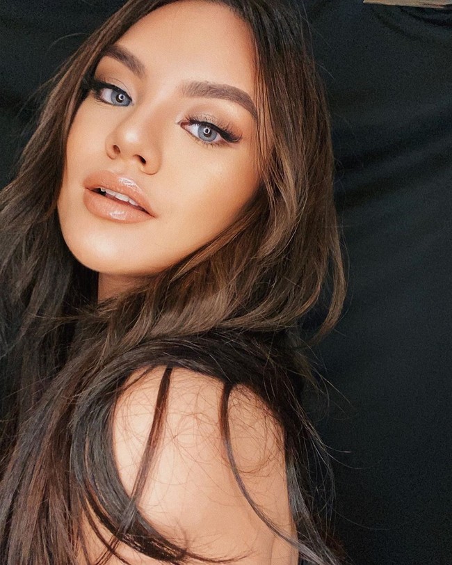 Penampilan Shafa Harris kerap jadi atensi, terutama soal makeupnya. Tak jarang penampilan makeup Shafa Harris itu kerap disamakan dengan Kylie Jenner.  Foto: dok. Instagram