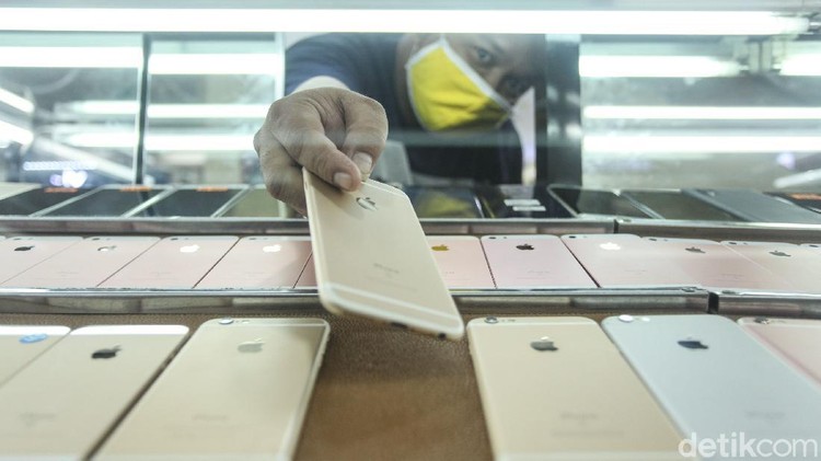 Siap-siap, Ponsel BM Bakal Disuntik Mati Aturan IMEI segera diimplementasikan pada 24 Agustus 2020 untuk suntik mati ponsel BM alias black market di Indonesia.