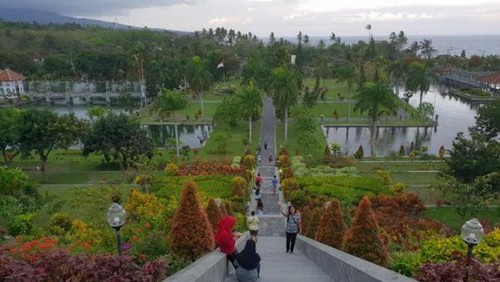 Taman Ujung Soekasada Bali