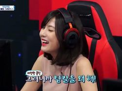 Si Cantik Idol K-Pop yang Gemar Main Game, Ada Hayoung Apink
