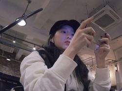 Si Cantik Idol K-Pop yang Gemar Main Game, Ada Hayoung Apink