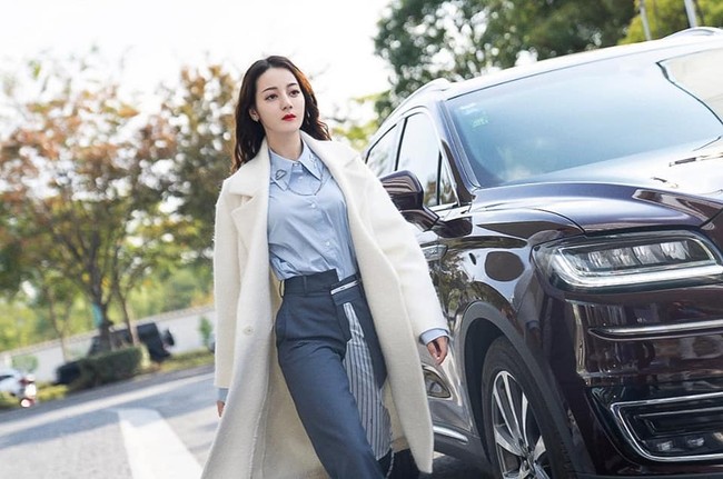 Serial drama Love Designer seharusnya berakhir di episode 45. Namun karena antusiasme penonton, drama Dilraba Dilmurat ini diperpanjang hingga 51 episode. Foto: Dok. Facebook Dilraba Dilmurat