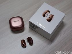 Galaxy Buds Live, TWS Unik Berdesain Mirip Kacang Merah