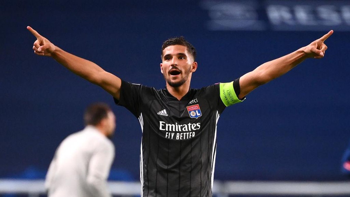 Houssem Aouar dikaitkan juga dengan Real Madrid. (Foto: (Getty Images/Pool)