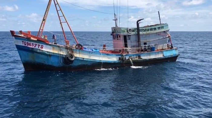 illegal fishing