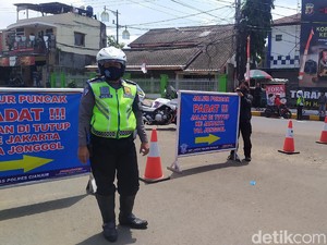 Jalur Puncak Padat, Akses dari Cianjur-Puncak Ditutup Mulai Sabtu Siang