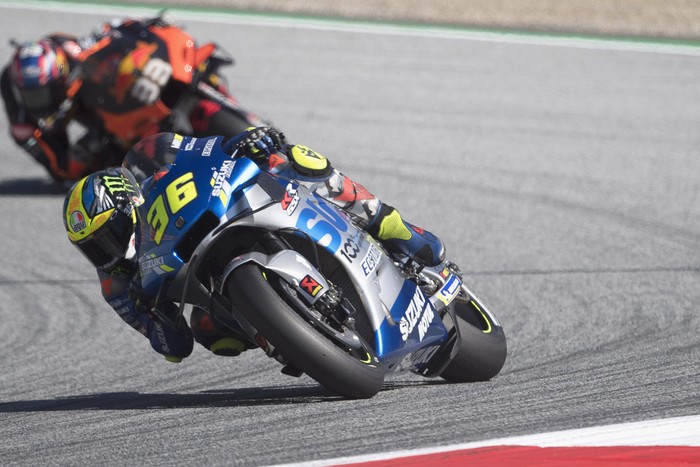 SPIELBERG, AUSTRIA - AUGUST 21: Joan Mir of Spain and Team Suzuki ECSTAR leads the field during the MotoGP Of Styria - Free Practice at Red Bull Ring on August 21, 2020 in Spielberg, Austria. (Photo by Mirco Lazzari gp/Getty Images)