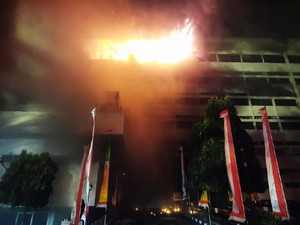 Ada Kebakaran, Kompleks Gedung Kejaksaan Agung Disterilkan