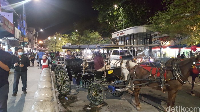 malioboro malam hari
