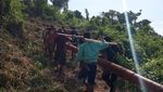 Melihat Perjuangan Terangi 2 Desa Terpencil di Buru Selatan