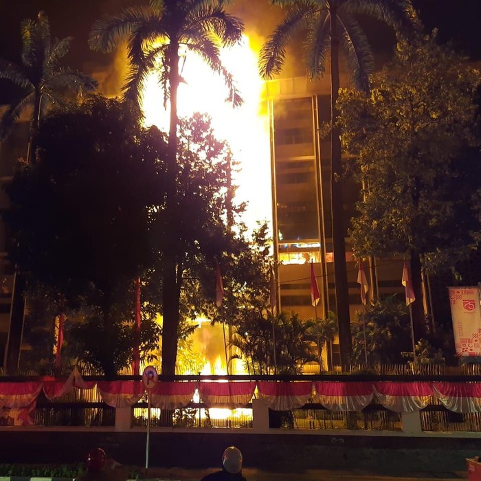 Kebakaran di Gedung Kejaksaan Agung Kembali Membesar