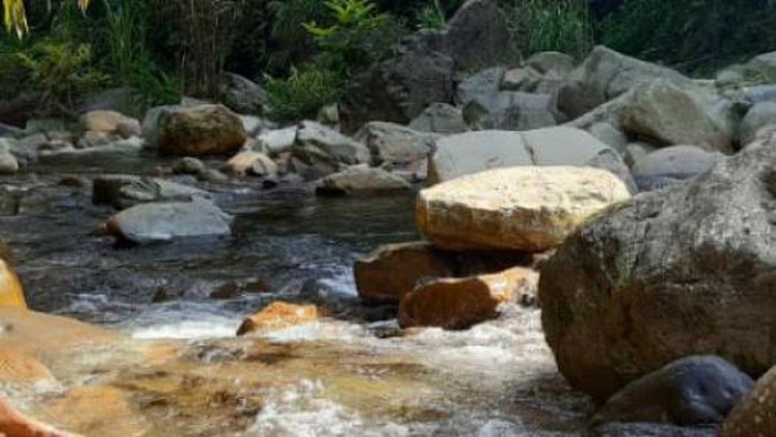 Objek wisata alam di Bogor.