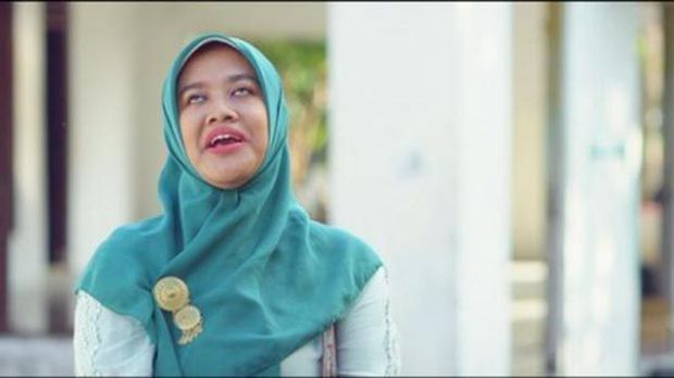 Tentang Bu Tejo, Gosip, dan Bahasa Perempuan Tentang Bu Tejo, Gosip, dan Bahasa Perempuan