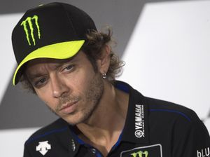 Tampil Jeblok di FP 1 & 2 MotoGP Valencia, Rossi Keluhkan Motornya
