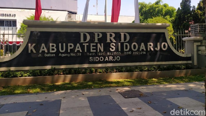 dprd sidoarjo