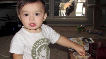 Mirip banget sama gambar yang dipakai si adek. Foto: GummieLindsays via Bored Panda