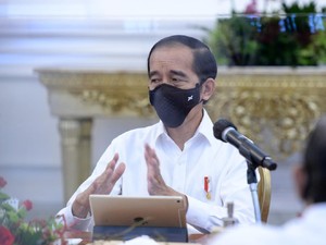 Jokowi: Pemakaian Masker Kunci Sebelum Ada Vaksinasi