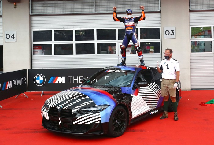 Juara MotoGP Styria, Miguel Oliveira Dapat BMW M4 Juara MotoGP Styria, Miguel Oliveira Dapat BMW M4