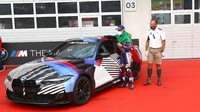 Menandai kesempatan tersebut, BMW M menyumbangkan hadiah khusus untuk pemenang balapan MotoGP, sebuah BMW M4 model 2021 yang bahkan belum diluncurkan ke pasaran. Foto: Dok. BMW