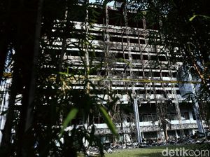 19 Saksi Diperiksa soal Kebakaran di Kejagung: Pegawai hingga Pamdal