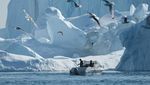 Ratusan Miliar Ton Es Greenland Mencair Imbas Perubahan Iklim