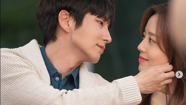 Lee Joon Gi dalam drama Korea Flower of Evil