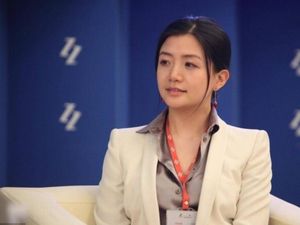 Wanita Cantik Ini Tangan Kanan Jack Ma, Single dan Super Kaya