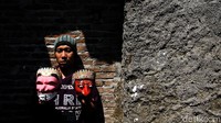 Topeng-topeng klasik karya Narimo itu pun mendapat tempat tak hanya di kancah nasional tetapi juga internasional.