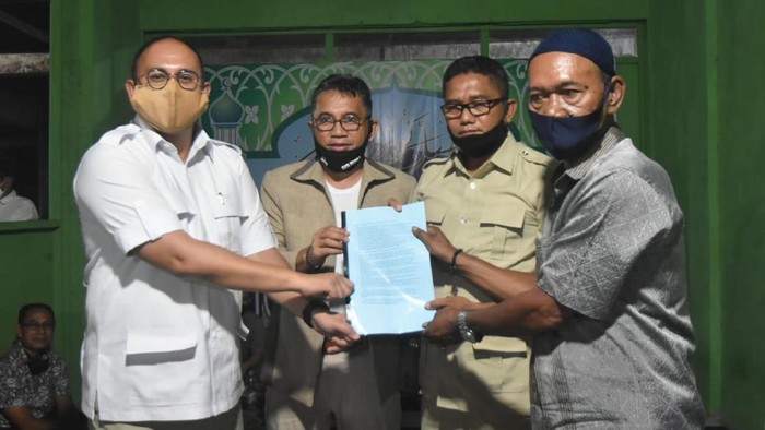 Pedagang pasar Padang bertemu dengan Ketua DPD Gerindra Sumbar Andre Rosiade