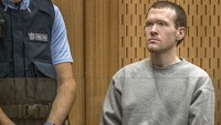 Tarrant mengaku bersalah pada bulan Maret dan didakwa bersalah atas 51 pembunuhan, 40 percobaan pembunuhan, dan satu tuduhan terorisme. John Kirk-Anderson/Pool Photo via AP.