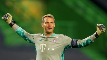 12. Manuel Neuer dengan nilai 178/200. Kiper Bayern Munich ini masih konsisten menjadi salah satu penjaga gawang terbaik dunia. Foto: (Getty Images/Pool)